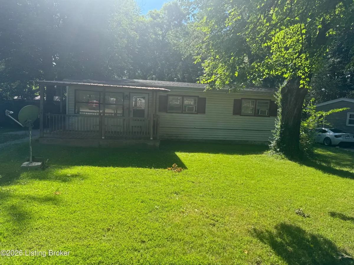 5404 Earlann Dr, Louisville, KY 40219 - #1