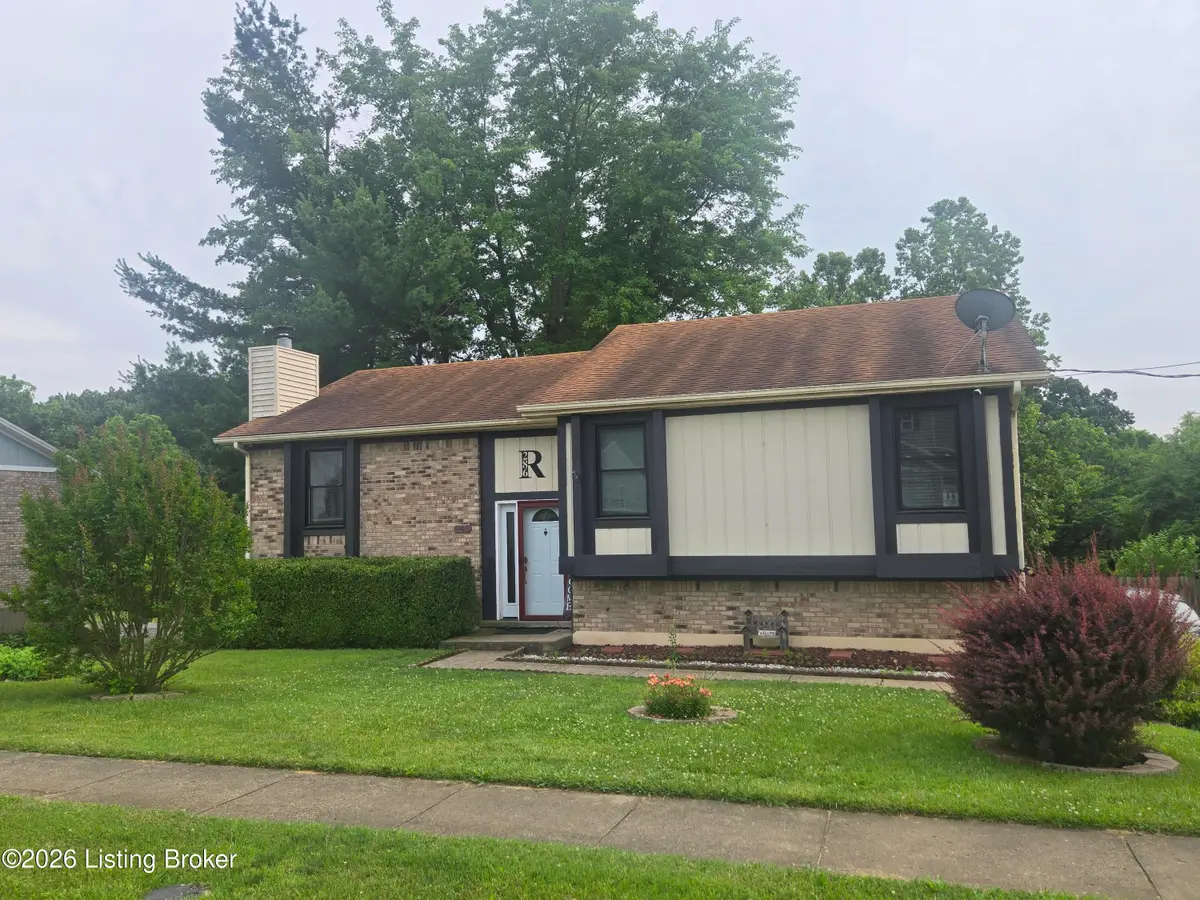 286 Shelton Rd, Radcliff, KY 40160 - #1