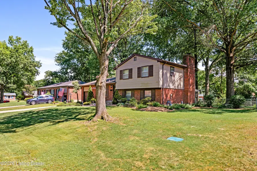 8006 Perchwood Ct, Louisville, KY 40291 - #3