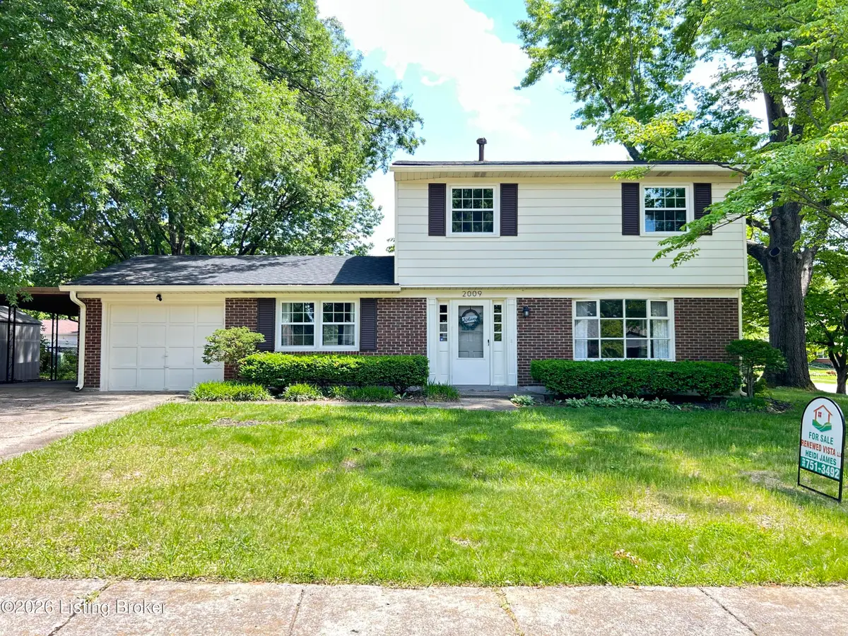 2009 Meadowgate Ln, Louisville, KY 40223 - #1