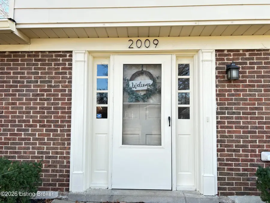 2009 Meadowgate Ln, Louisville, KY 40223 - #3