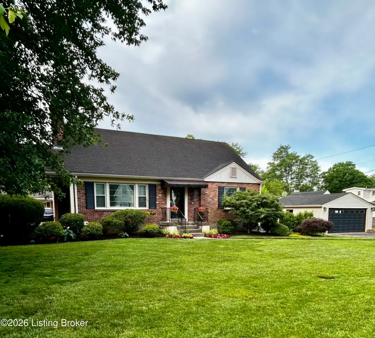 4435 Blenheim Rd, Louisville, KY 40207 - #1