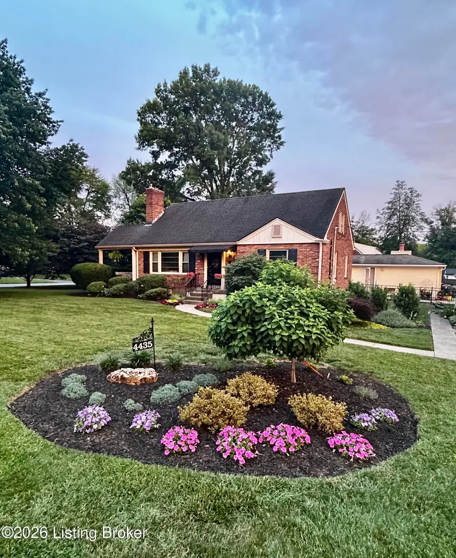 4435 Blenheim Rd, Louisville, KY 40207 - #3