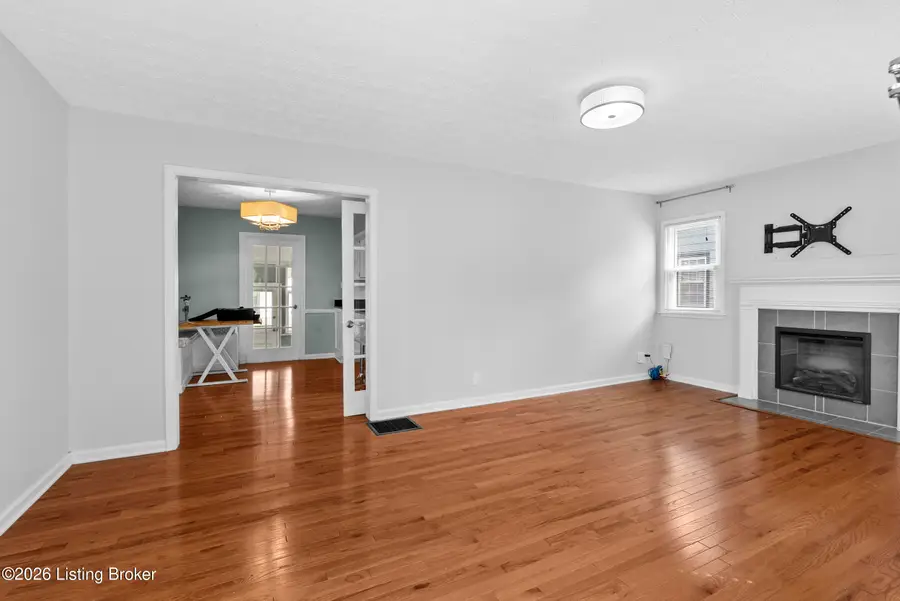 3311 Nanz Ave, Louisville, KY 40207 - #2