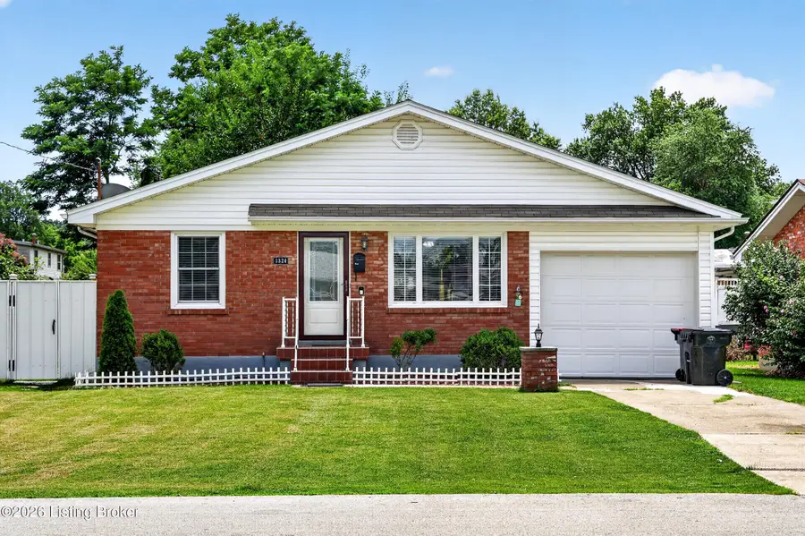 1324 Lance Dr, Louisville, KY 40216 - #3
