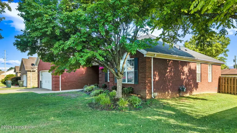 441 Justin Trail, Mount Washington, KY 40047 - #2