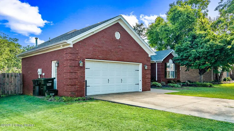 441 Justin Trail, Mount Washington, KY 40047 - #3