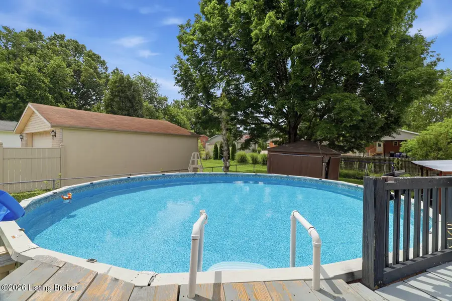6002 Apex Dr, Louisville, KY 40219 - #2