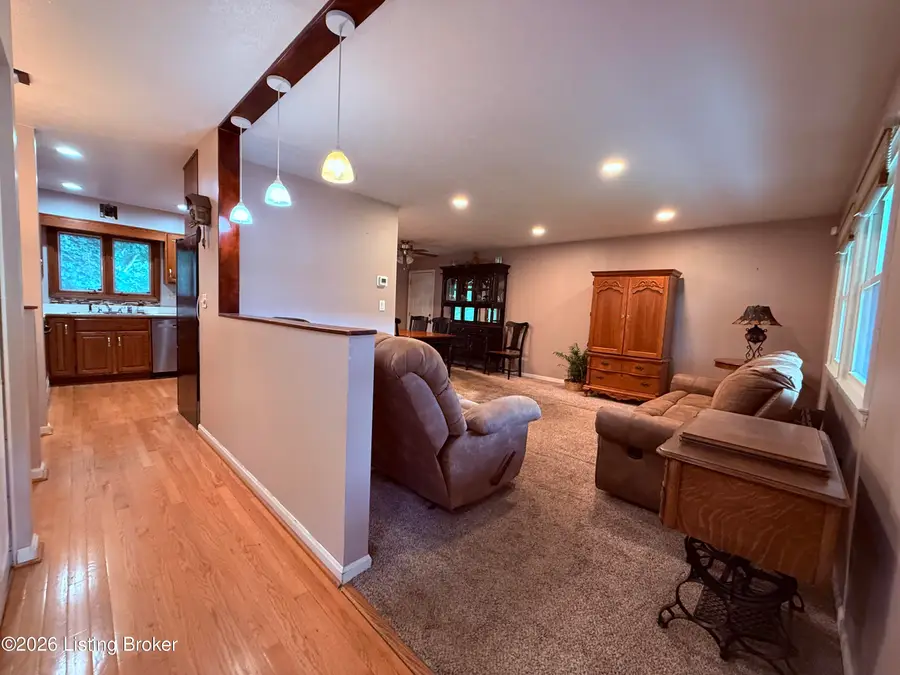 615 Rymer Way, Louisville, KY 40223 - #3