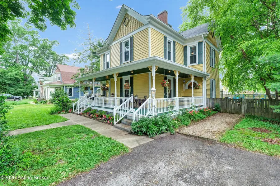 203 Birch St, La Grange, KY 40031 - #2