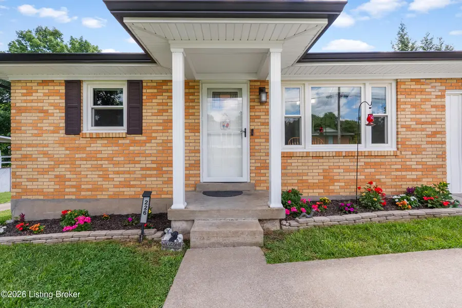 226 Northview Dr, Shepherdsville, KY 40165 - #3