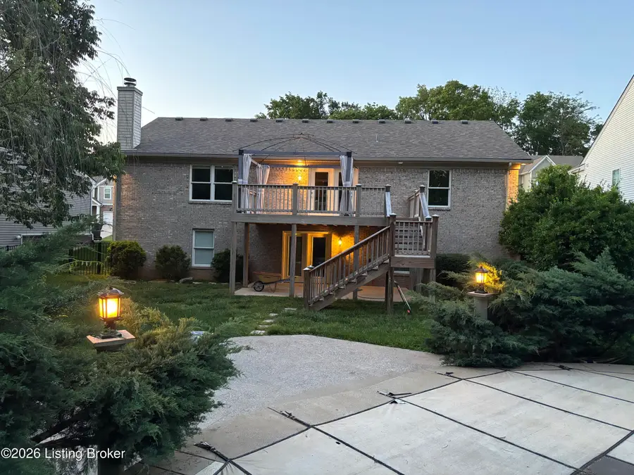 6006 Ledgerock Cove Pl, Louisville, KY 40219 - #3
