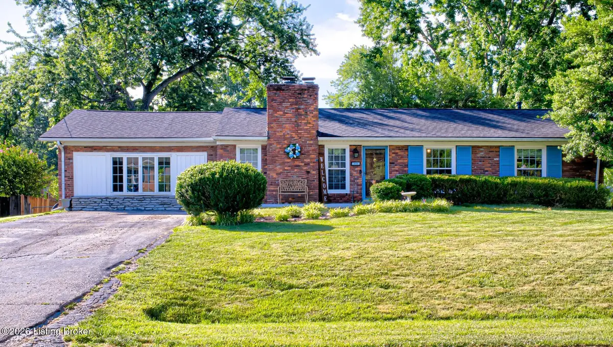 3818 Gaywood Dr, Louisville, KY 40272 - #1
