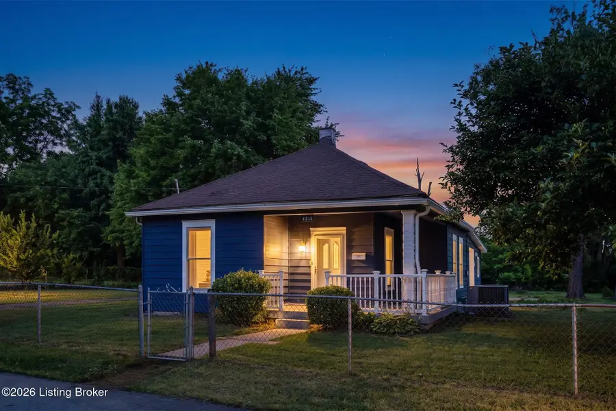 4315 Stoltz Ct, Louisville, KY 40215 - #2
