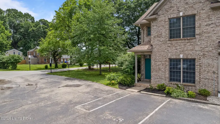 7516 Norbourne Ave, Louisville, KY 40222 - #3