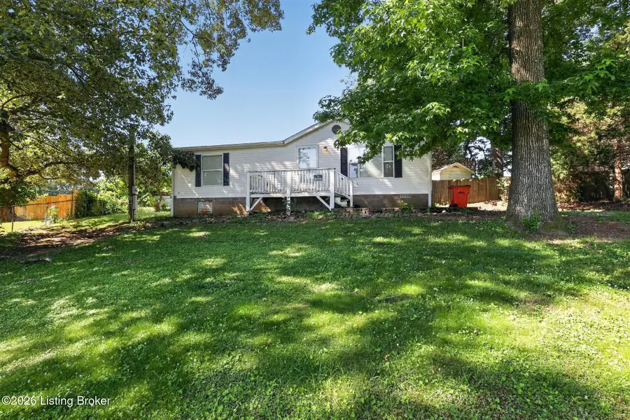 434 Oak Ridge Dr, Radcliff, KY 40160 - #3