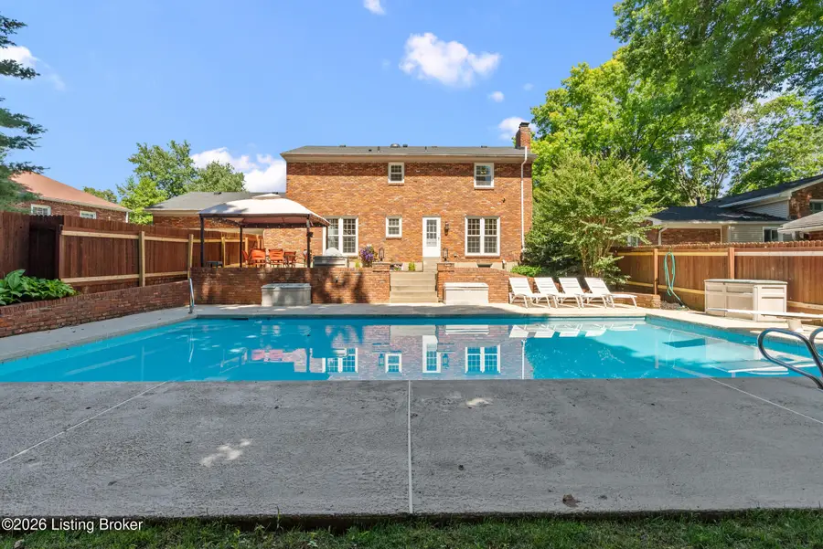 3910 San Marcos Rd, Jeffersontown, KY 40299 - #3