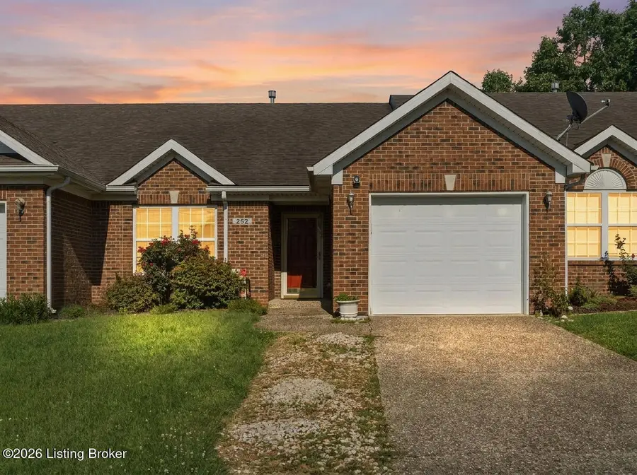 252 Cornell Ave, Mount Washington, KY 40047 - #2