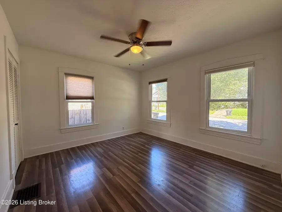 506 E Brandeis Ave, Louisville, KY 40217 - #3