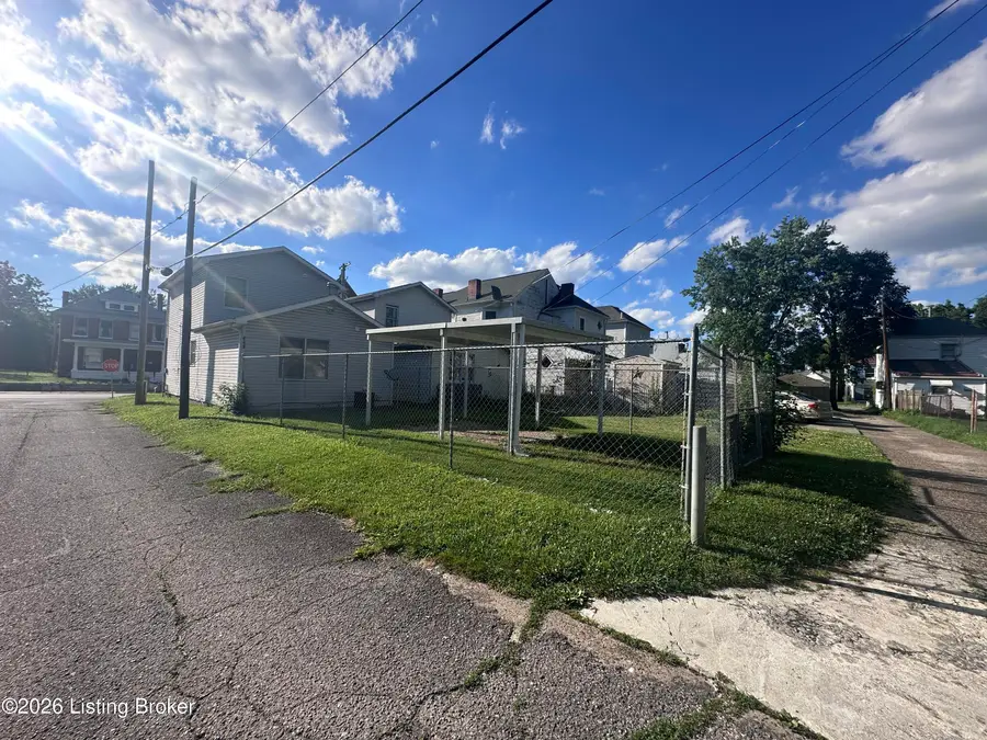 449 N 26th St, Louisville, KY 40212 - #3