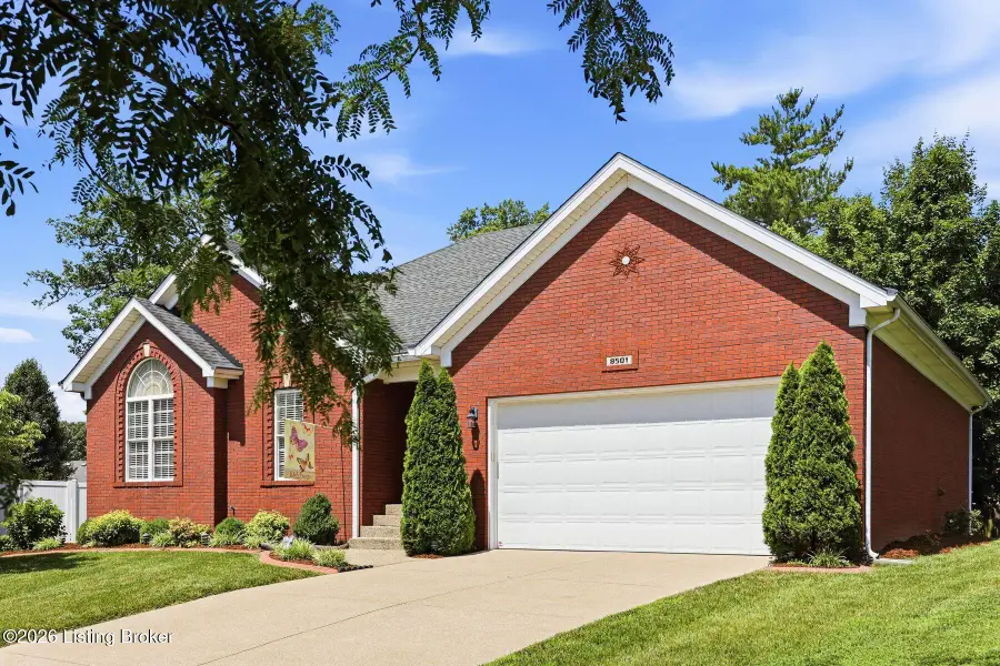 8501 Quebec Ct, Louisville, KY 40228 - #2