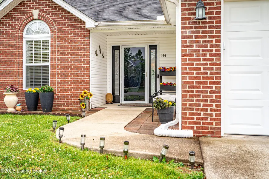 144 Applewood Ln, Elizabethtown, KY 42701 - #3