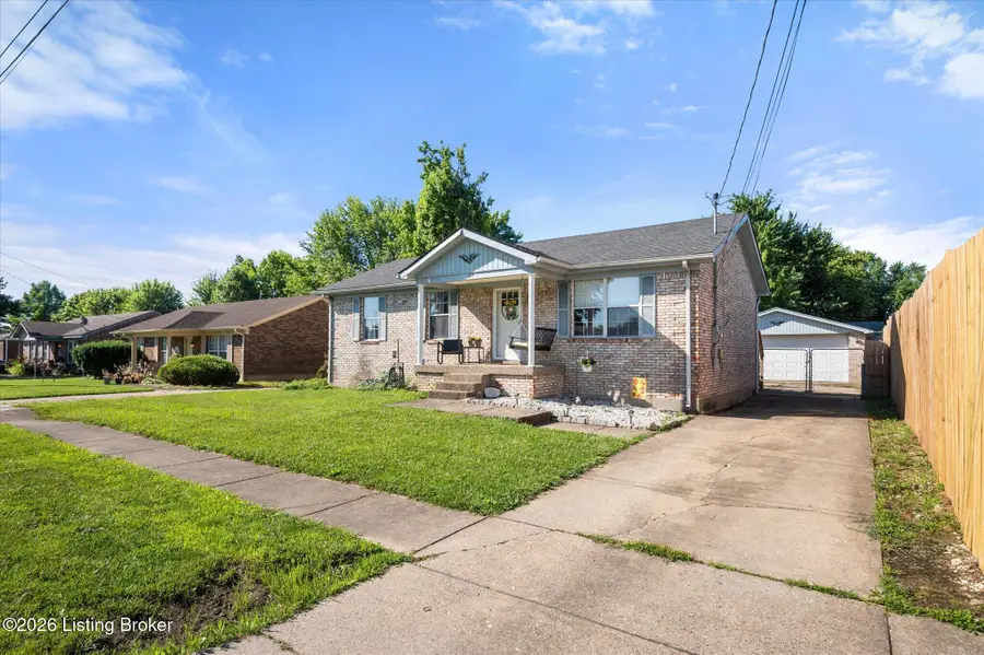 123 Fawn Ct, Louisville, KY 40229 - #2