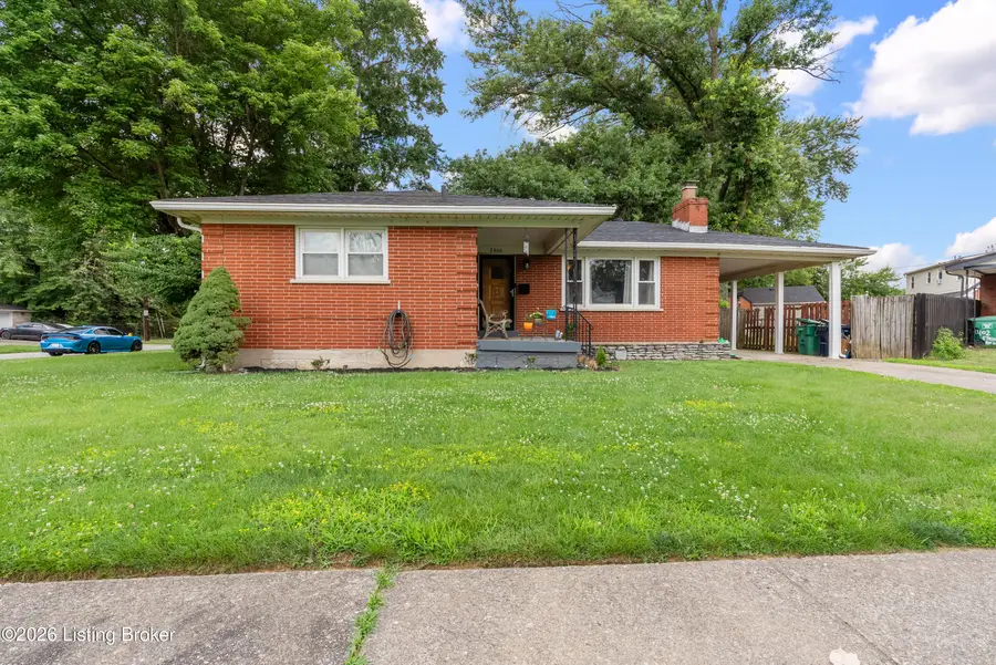 2400 Elkhorn Ln, Louisville, KY 40216 - #2