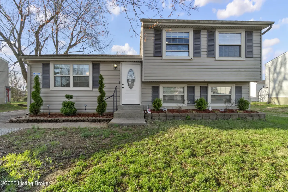5512 Antle Dr, Louisville, KY 40229 - #1