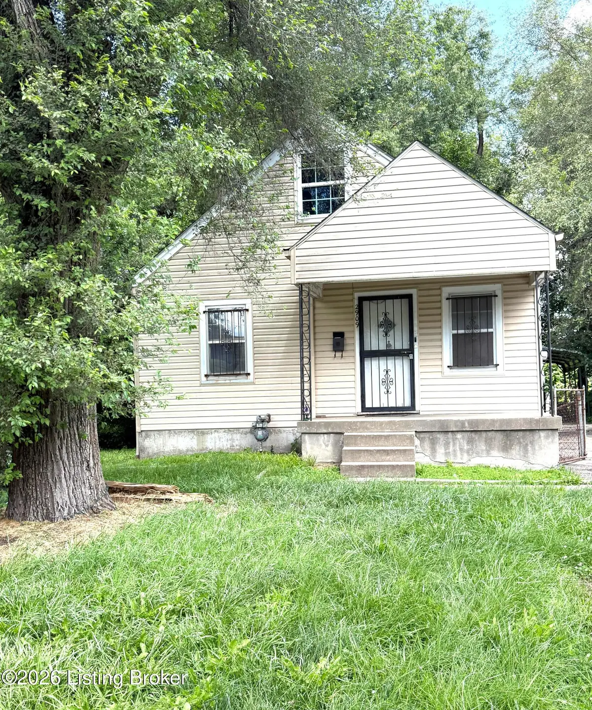 2909 Conestoga Ave, Louisville, KY 40210 - #1