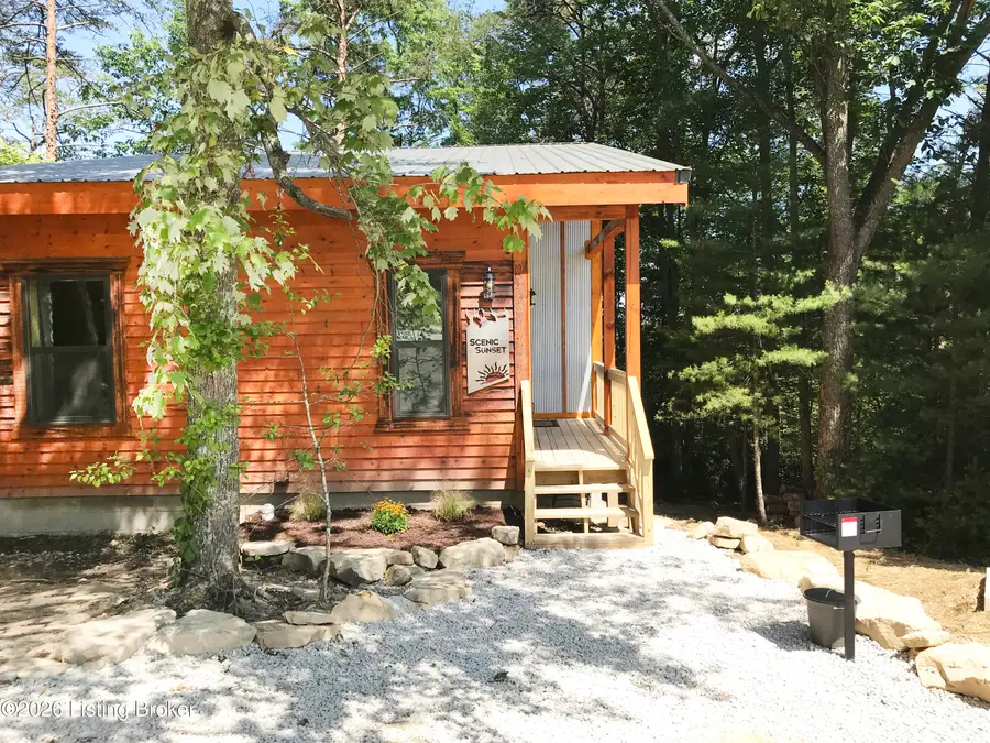 578 Scenic Heights Rd, Campton, KY 41301 - #2