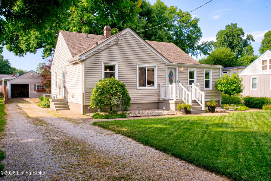 11612 Frank Ave, Louisville, KY 40243 - #2