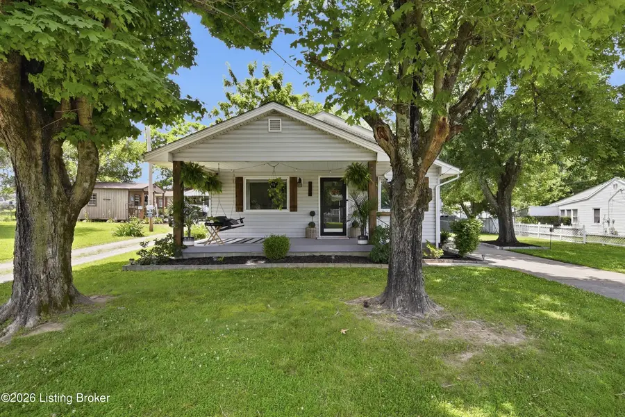 9712 Keys Ferry Rd, Fairdale, KY 40118 - #2