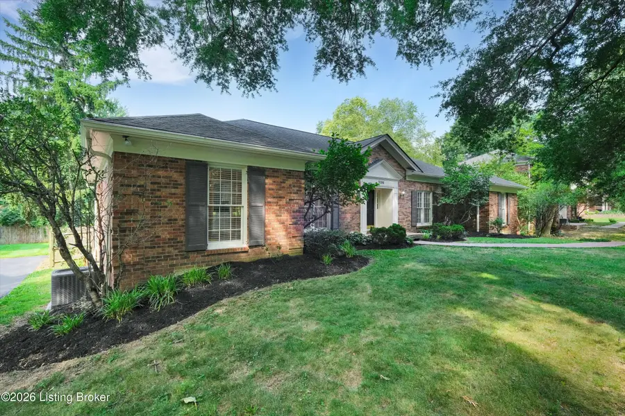 3106 Lime Kiln Ln, Louisville, KY 40222 - #2