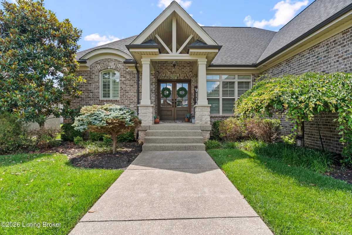 3504 Meadow Bluff Way, Louisville, KY 40245 - #1