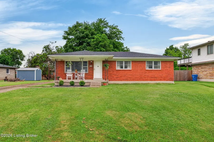 4304 Bayberry Dr, Louisville, KY 40216 - #3