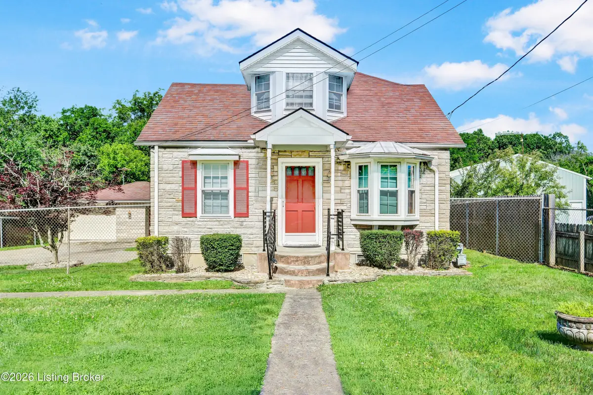 404 Gilliland Rd, Louisville, KY 40245 - #1