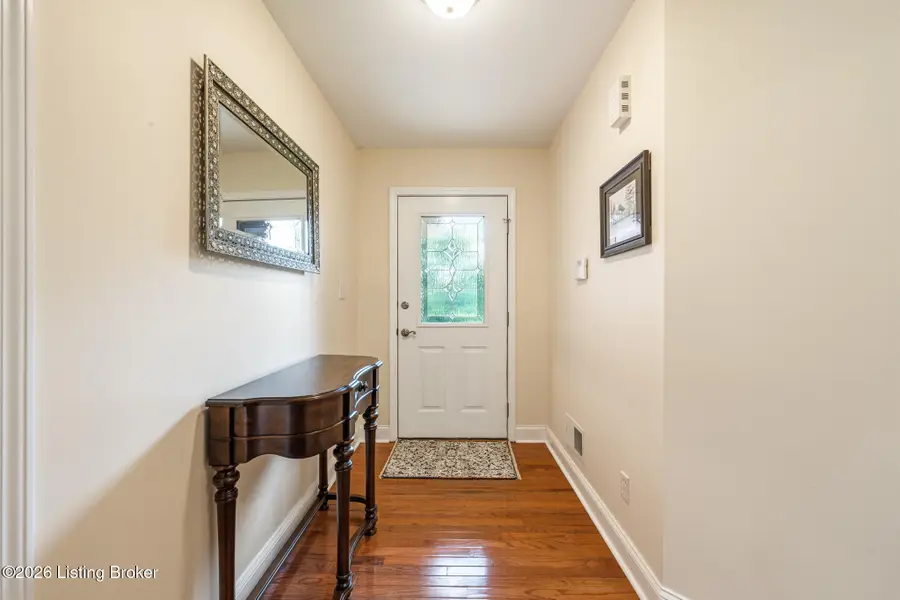 2700 Sycamore Run Ct, La Grange, KY 40031 - #3