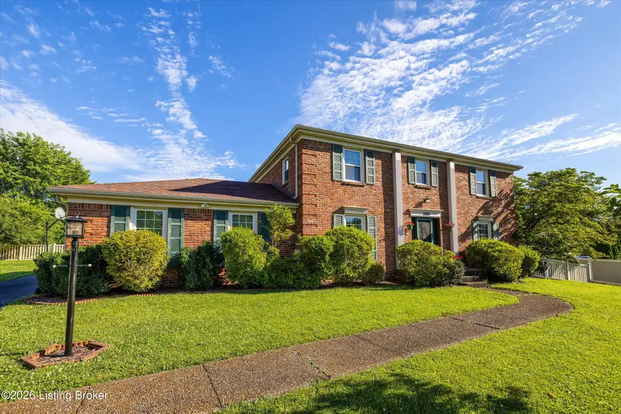 13003 Honeysuckle Way, Prospect, KY 40059 - #2