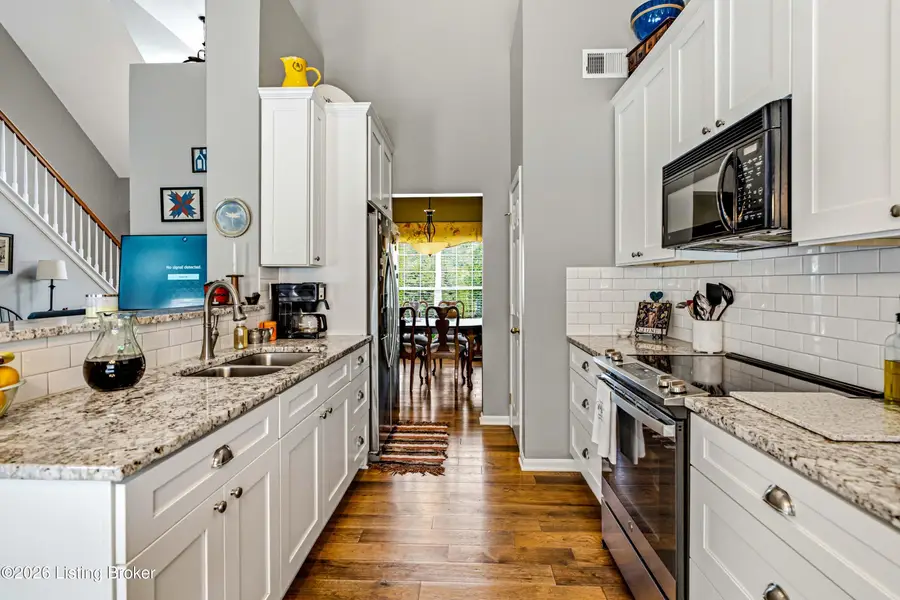 16408 Snaffel Bit Ct, Louisville, KY 40245 - #3