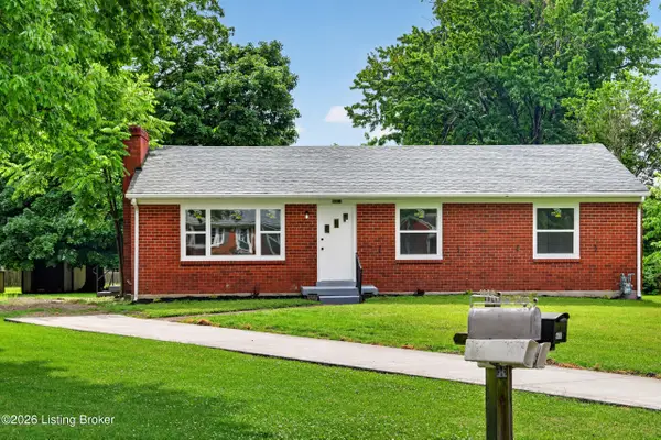 9801 Fireside Dr, Louisville, KY 40272