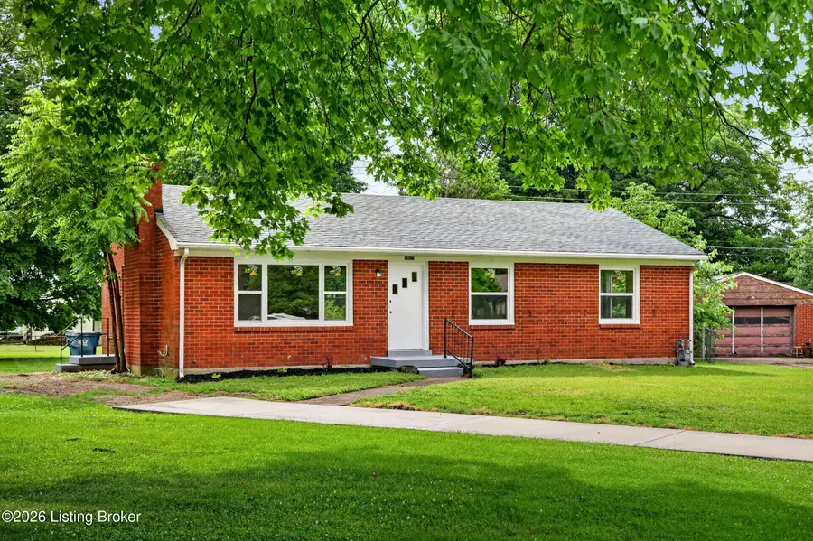 9801 Fireside Dr, Louisville, KY 40272 - #2