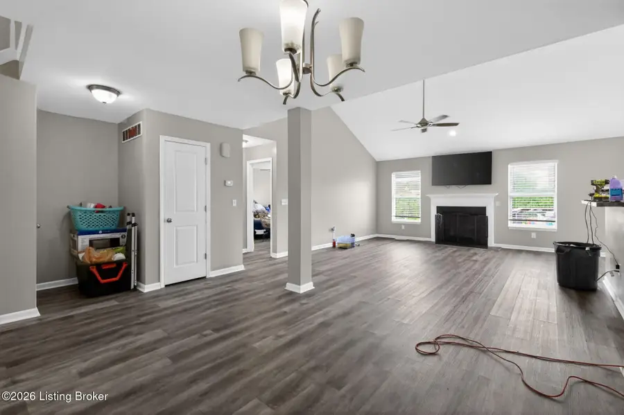 17512 Stallion Way, Louisville, KY 40245 - #3