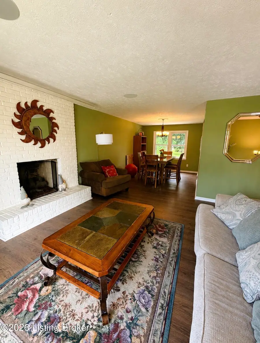 5802 Shelby St, Louisville, KY 40291 - #3