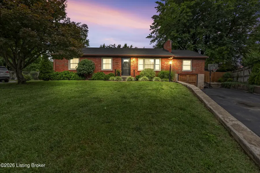 9901 Nanka Rd, Louisville, KY 40272 - #2