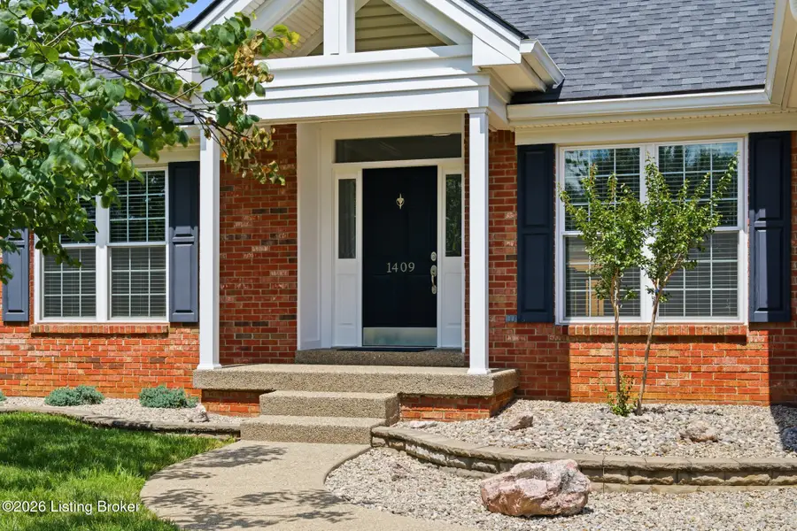 1409 Twin Ridge Rd, Louisville, KY 40242 - #3