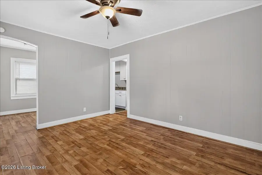 2137 Crittenden Dr, Louisville, KY 40217 - #3