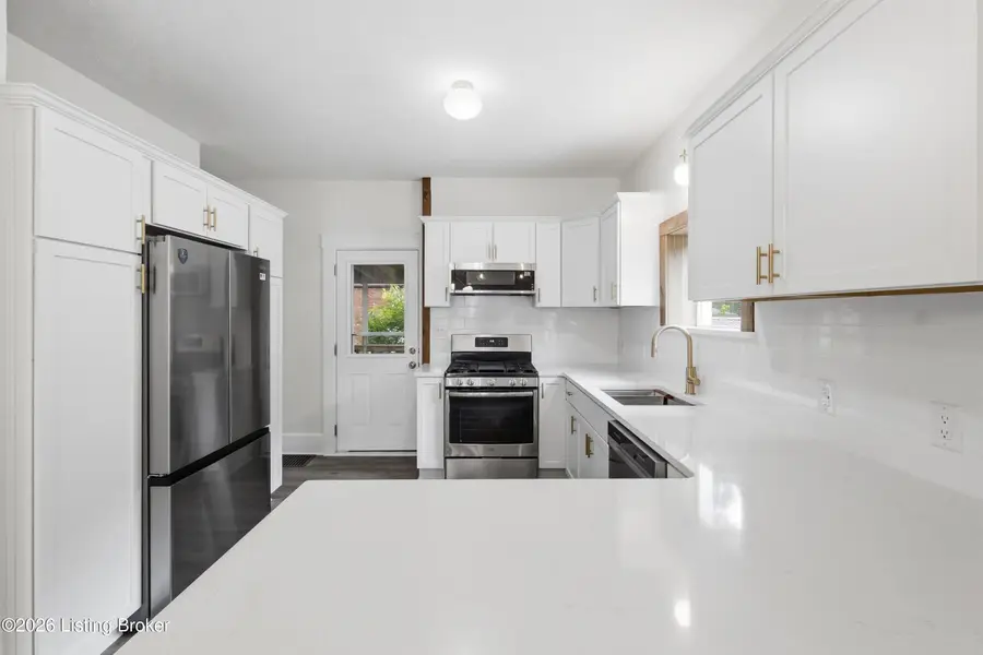 7210 Vaughn Mill Rd, Louisville, KY 40228 - #2