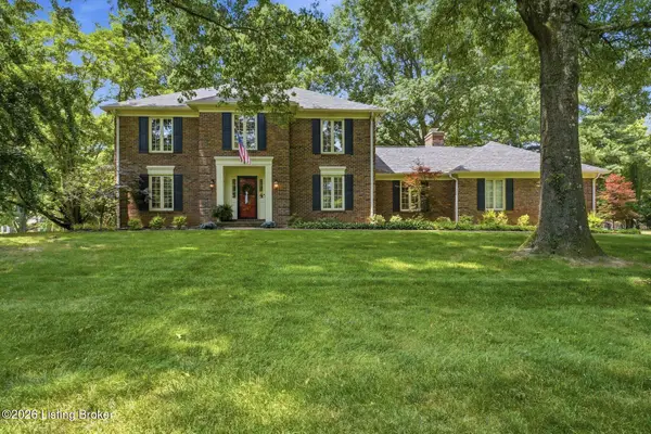 704 Evergreen Rd, Anchorage, KY 40223
