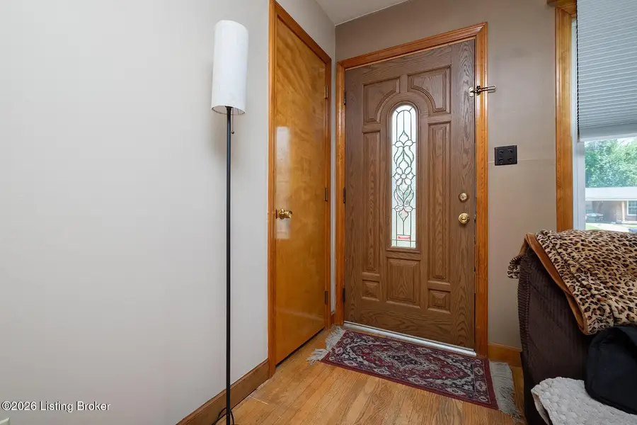 2811 Dell Brooke Ave, Louisville, KY 40220 - #2